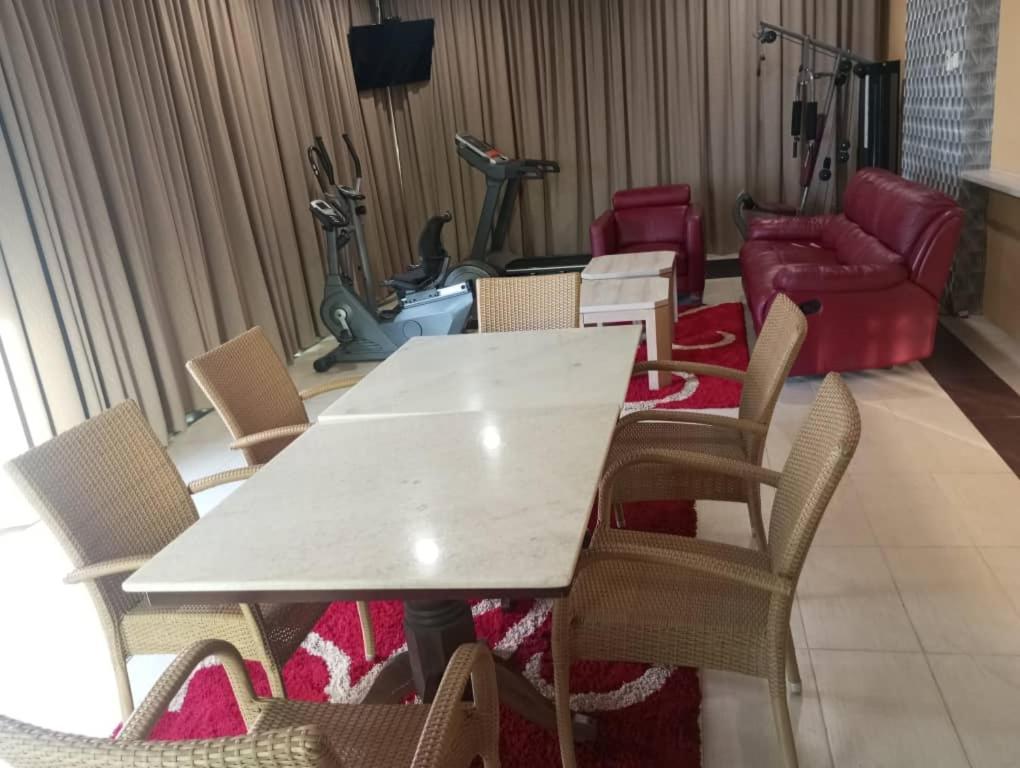 新山 The Avenue M酒店 外观 照片